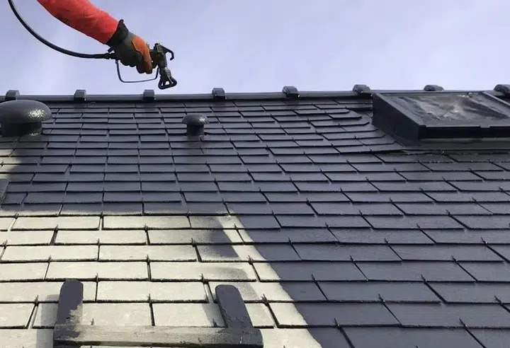 Peinture colorée hydrofuge, couvreur Castanet